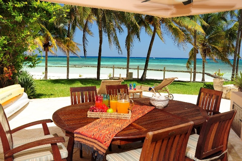 Beach private terrace
