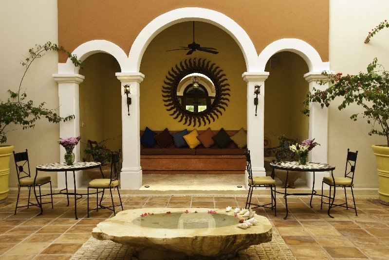 http://www.puertoaventurasrentals.com/custimages/Kukulkan11.jpg