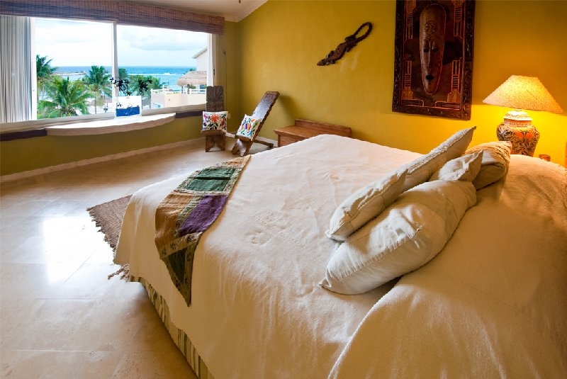 http://www.puertoaventurasrentals.com/custimages/puertoaventuras_casaamanecer7.jpg